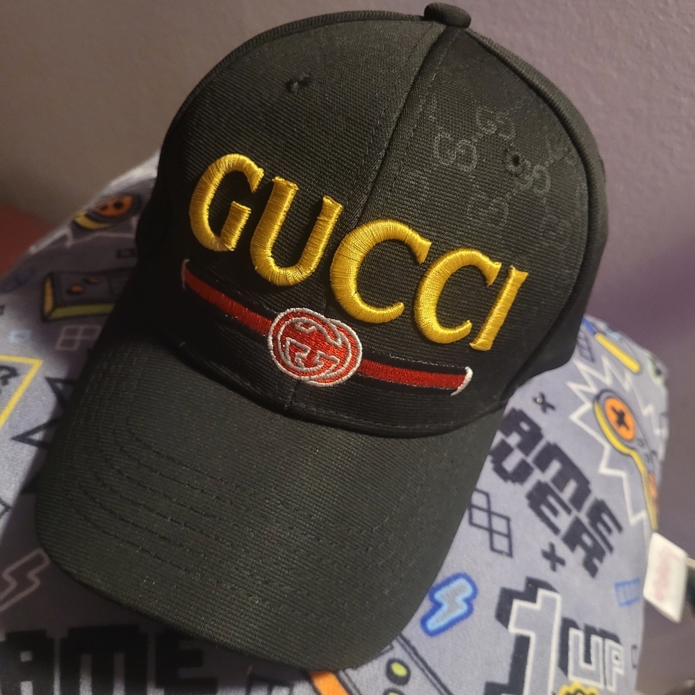 Gucci Black Cap with Yellow Logo